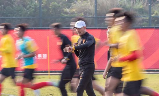 果冻传媒董小宛一区二区